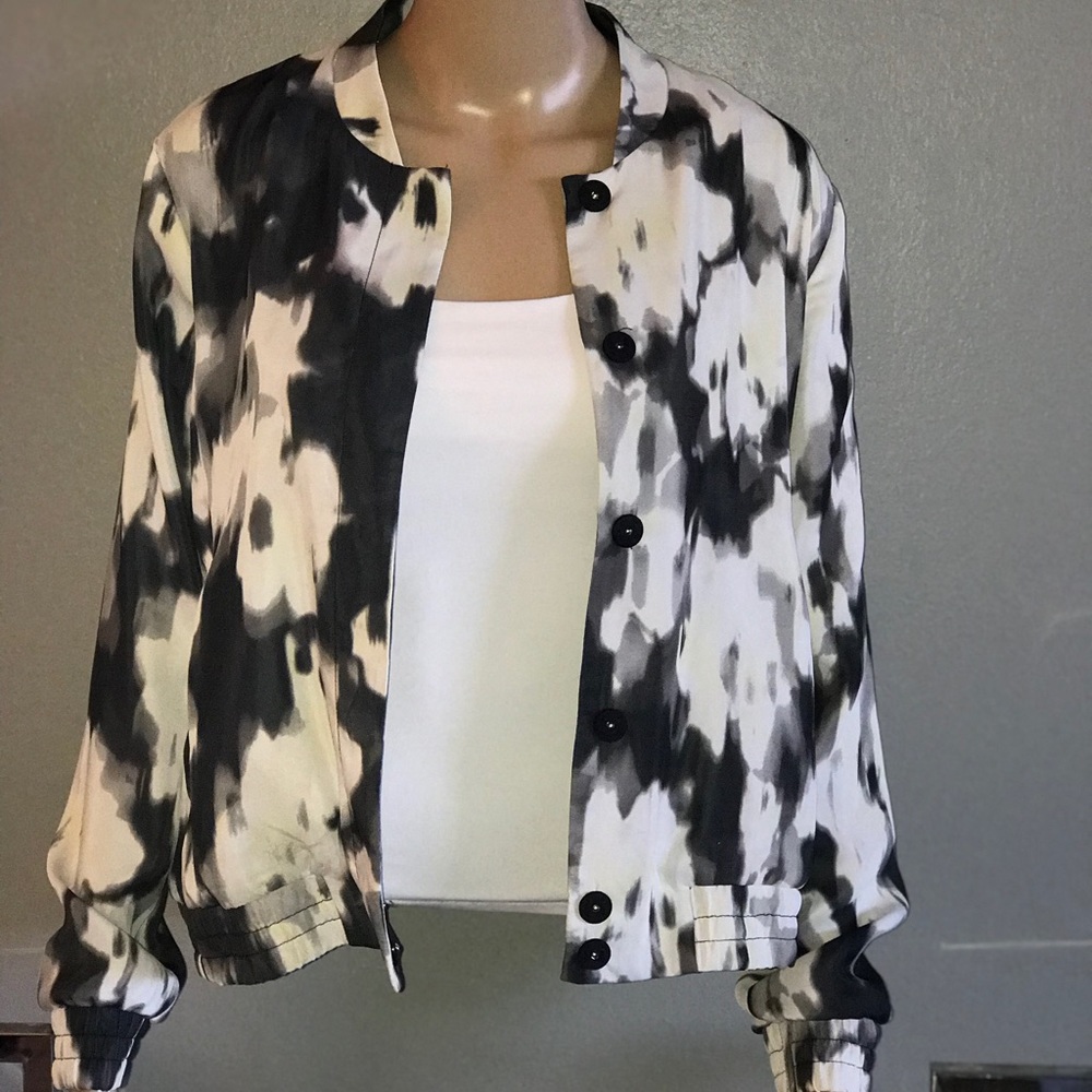 Black and white buttoned up jacket